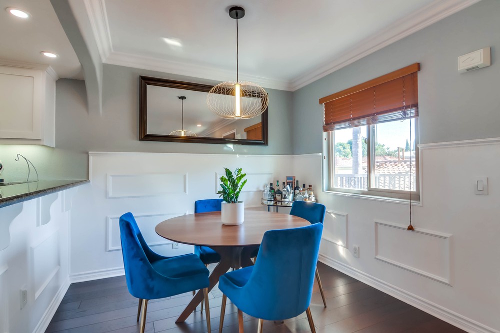 Virtual tour photo 18 of 36 for 2736 B St