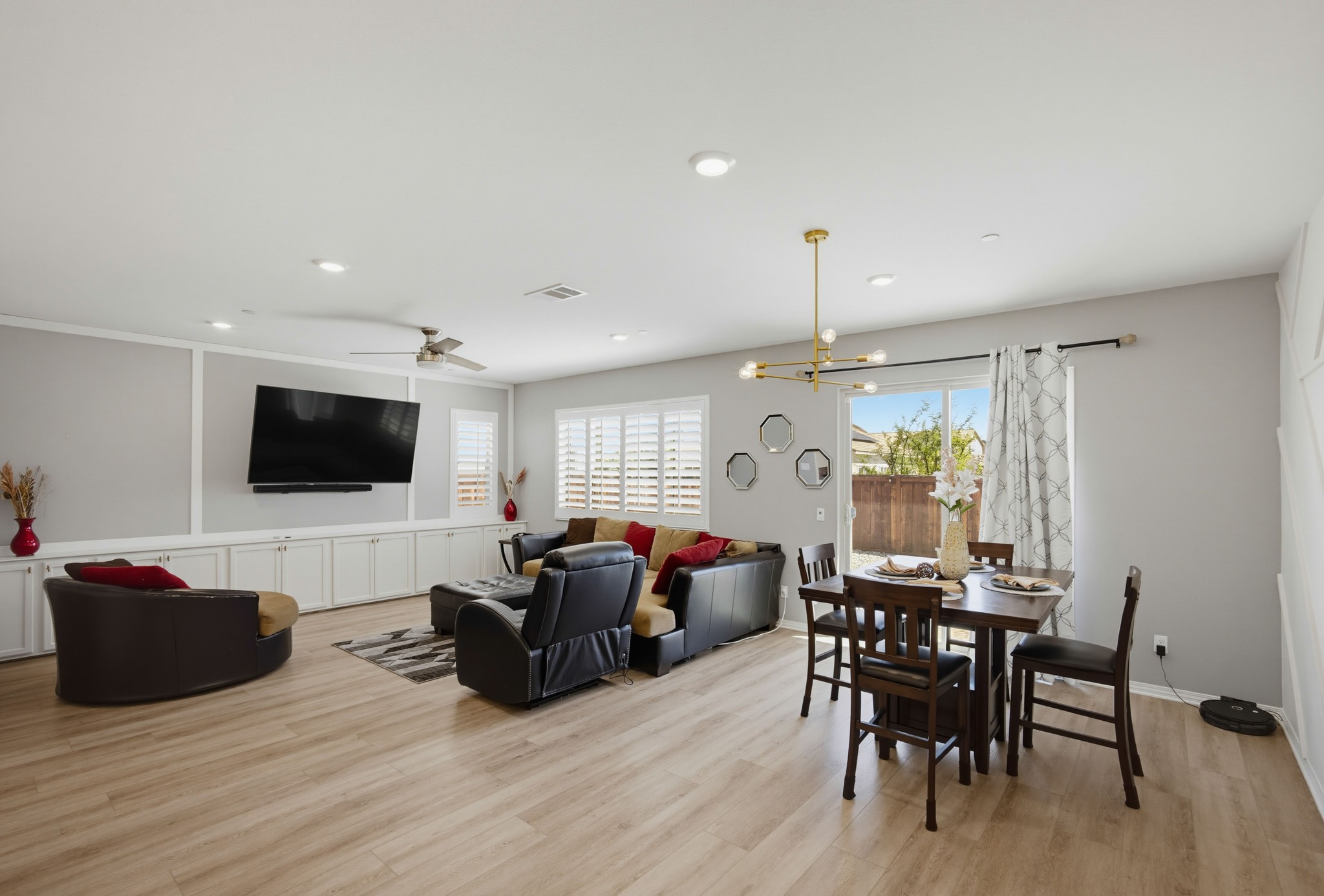 Virtual tour photo 9 of 53 for 27376 Big Bend Dr