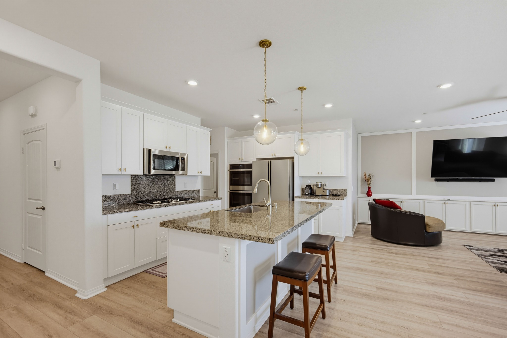 Virtual tour photo 15 of 53 for 27376 Big Bend Dr