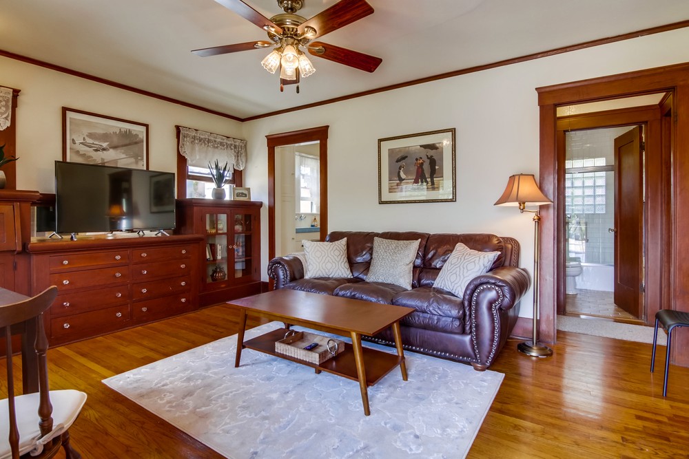 Virtual tour photo 7 of 27 for 2738 C St