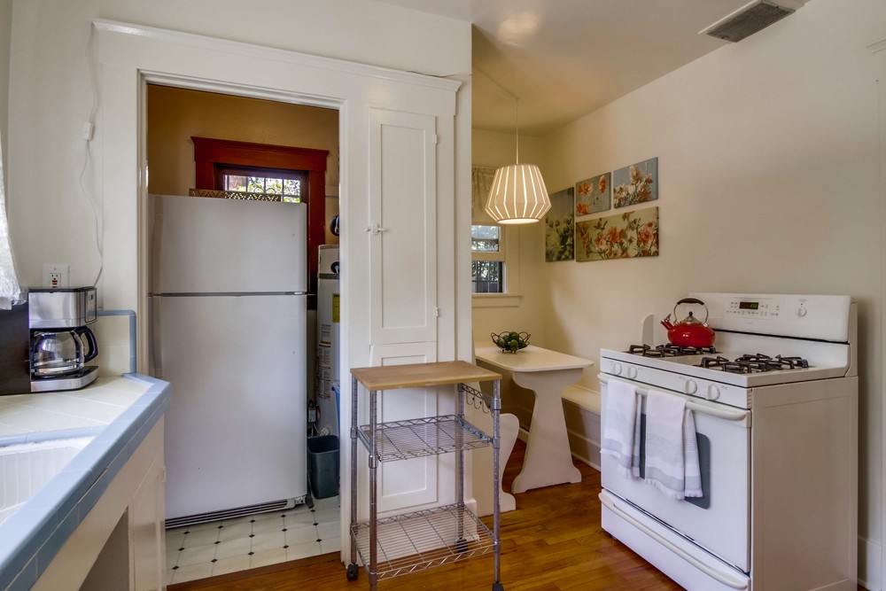 Virtual tour photo 14 of 27 for 2738 C St