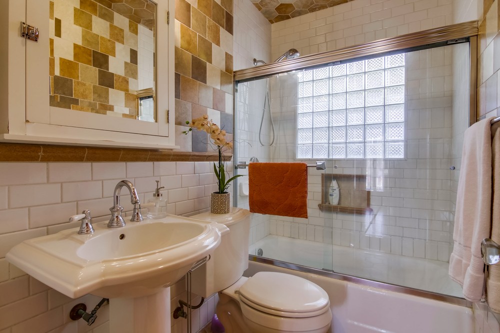 Virtual tour photo 27 of 27 for 2738 C St