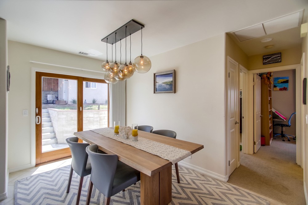 Virtual tour photo 18 of 67 for 2739 Nipoma St