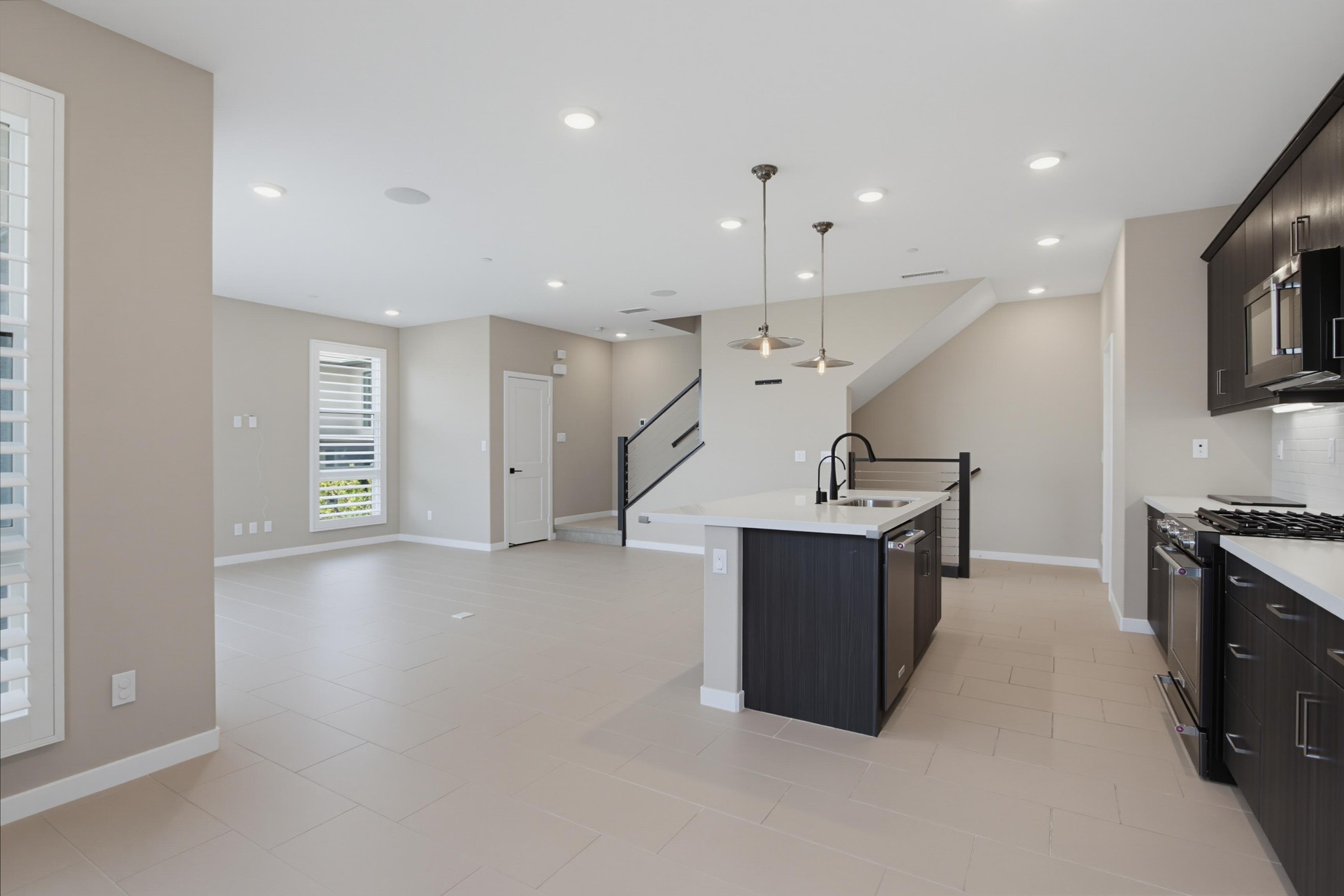 Virtual tour photo 11 of 52 for 2740 Via Alta Pl