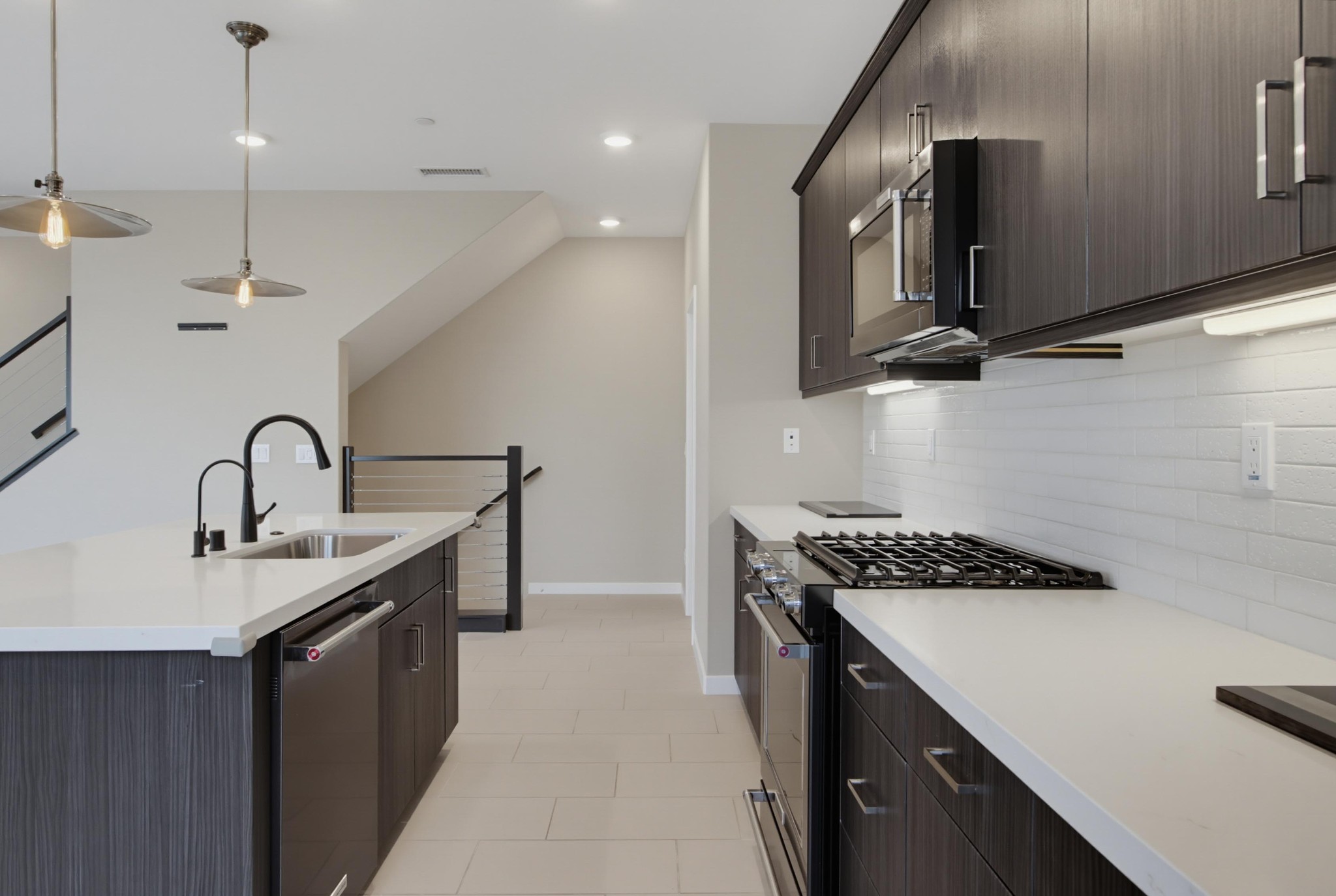 Virtual tour photo 12 of 52 for 2740 Via Alta Pl