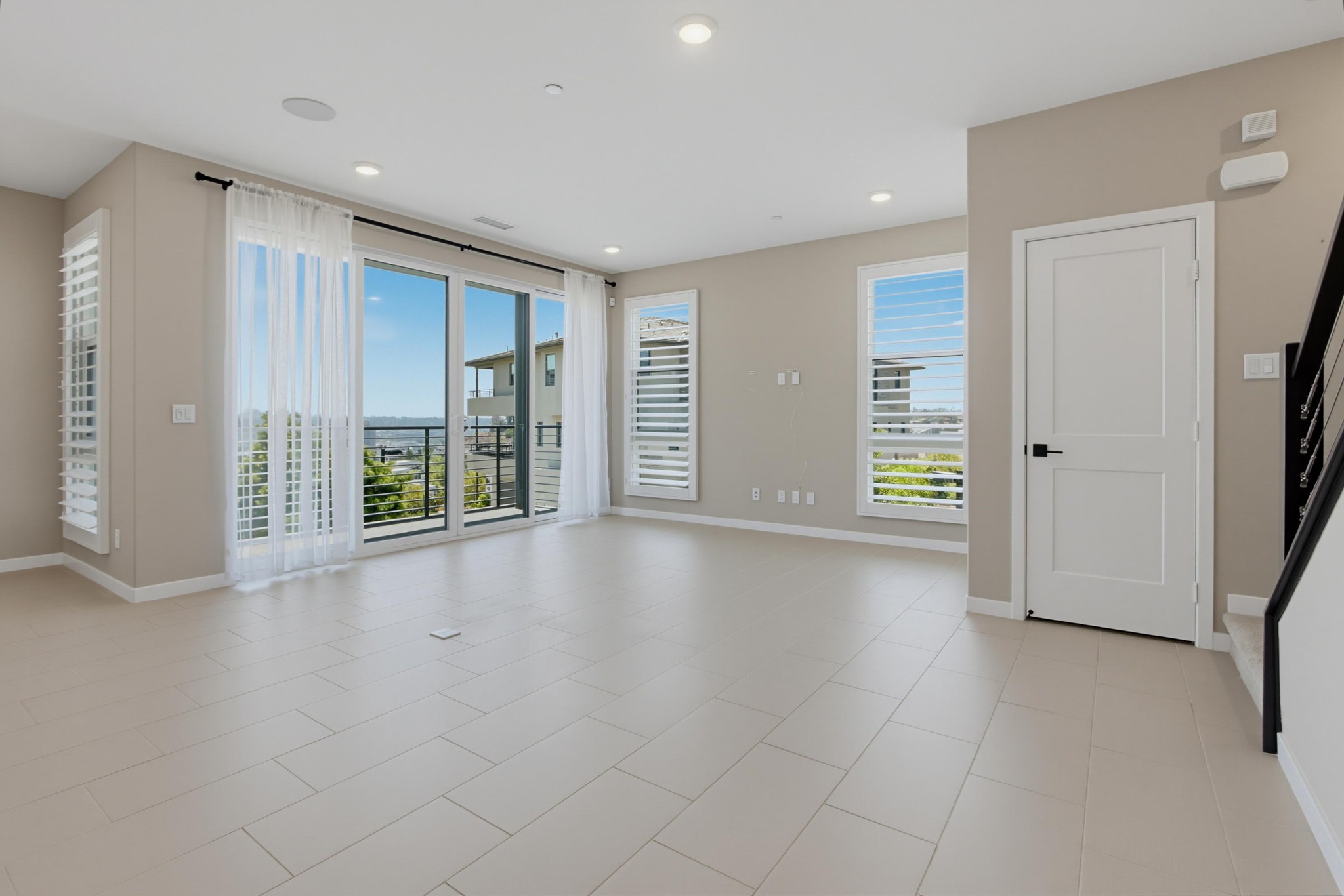 Virtual tour photo 17 of 52 for 2740 Via Alta Pl