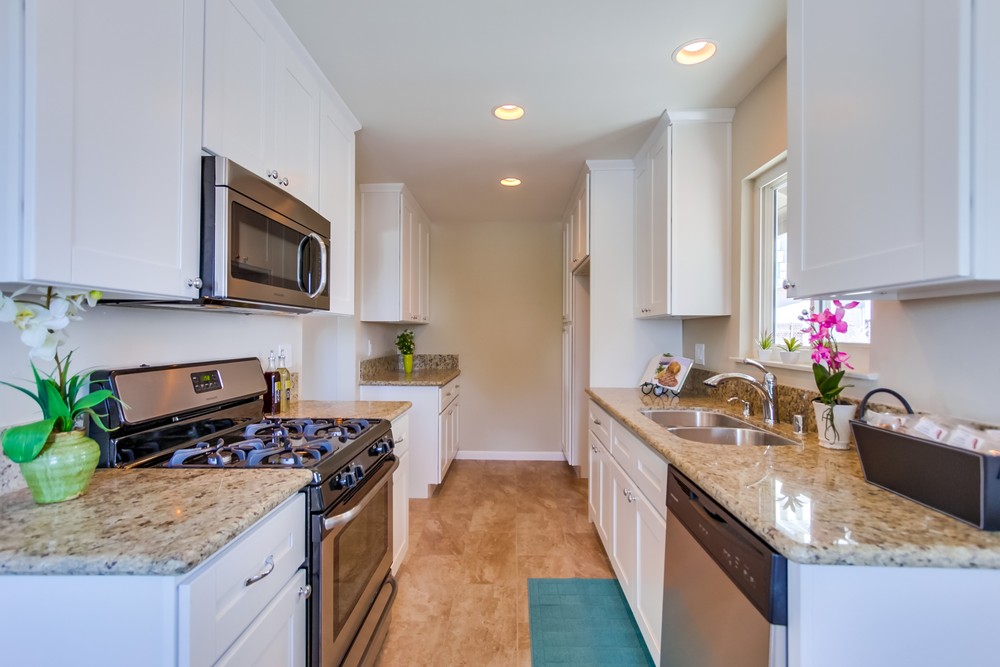 Virtual tour photo 13 of 35 for 2741 Homedale St