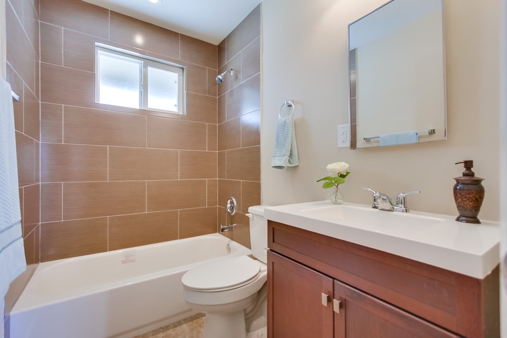 Virtual tour photo 21 of 35 for 2741 Homedale St
