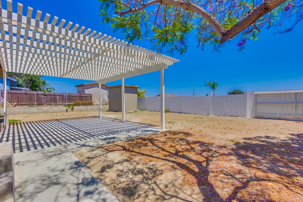 Virtual tour photo 29 of 35 for 2741 Homedale St