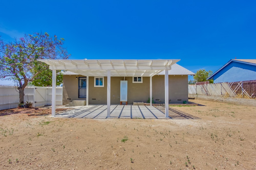 Virtual tour photo 31 of 35 for 2741 Homedale St