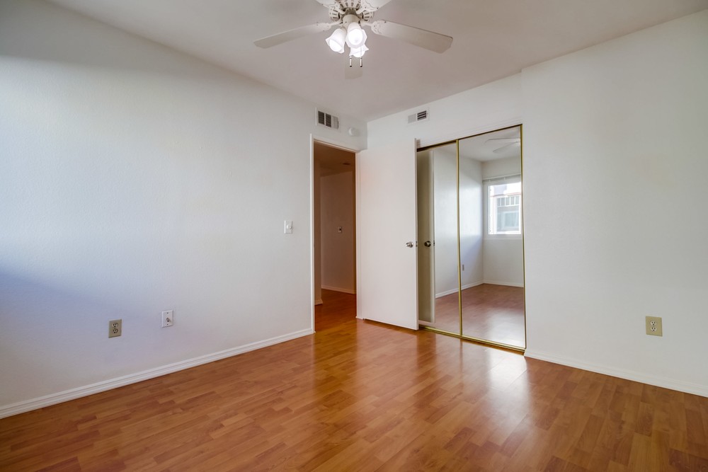 Virtual tour photo 21 of 25 for 2742 A St #102