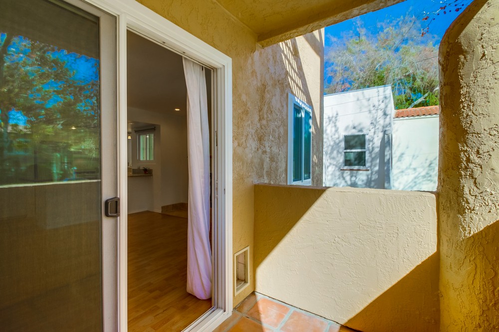 Virtual tour photo 24 of 25 for 2742 A St #102