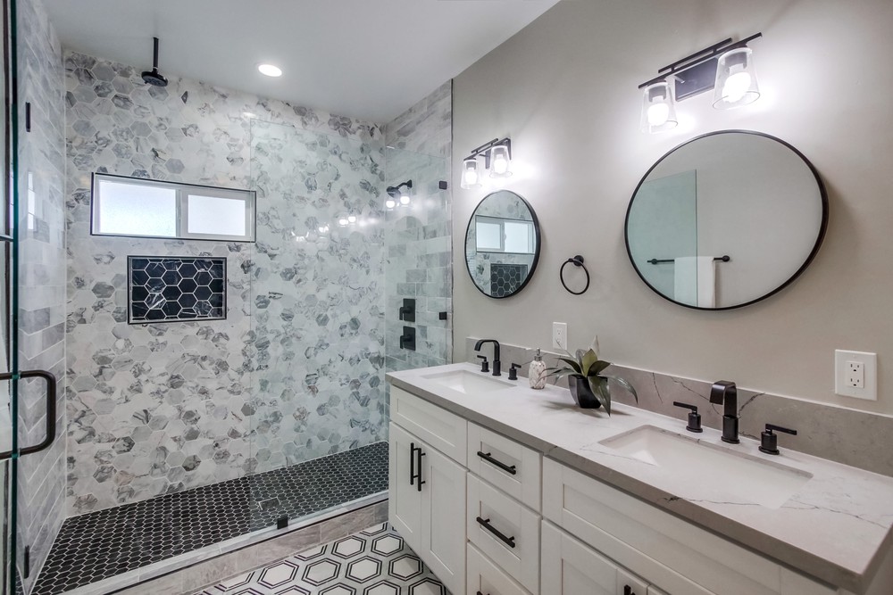 Virtual tour photo 34 of 36 for 2742 Collier Ave
