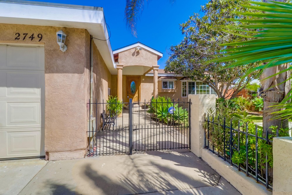 Virtual tour photo 7 of 59 for 2749 Mission Village Dr