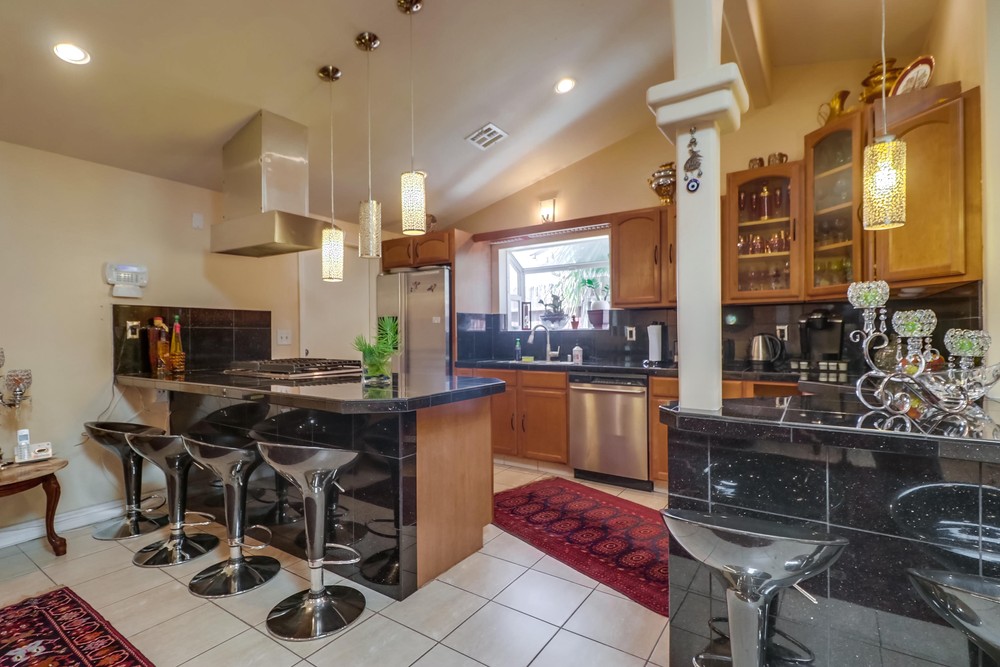 Virtual tour photo 22 of 59 for 2749 Mission Village Dr