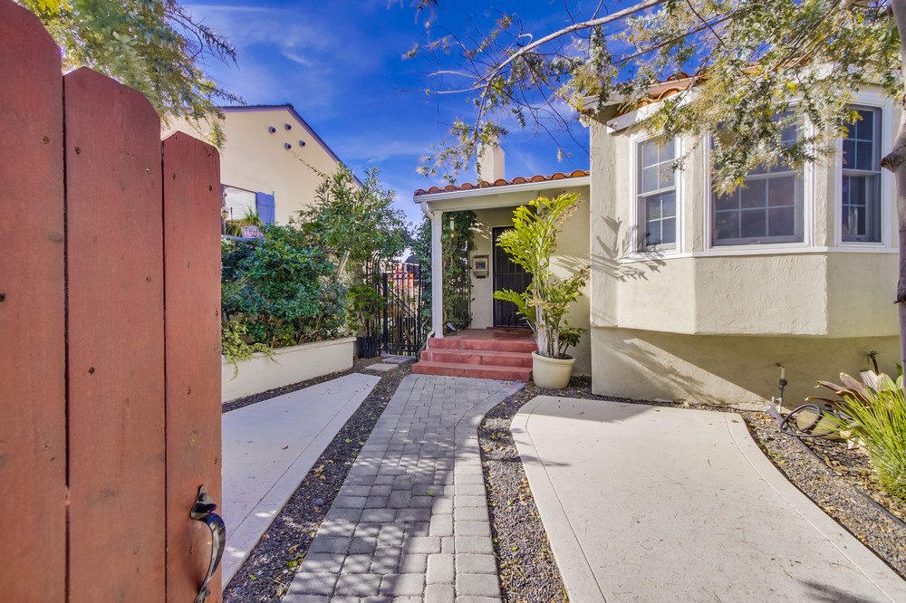 Virtual tour photo 6 of 56 for 2750 Eagle Street