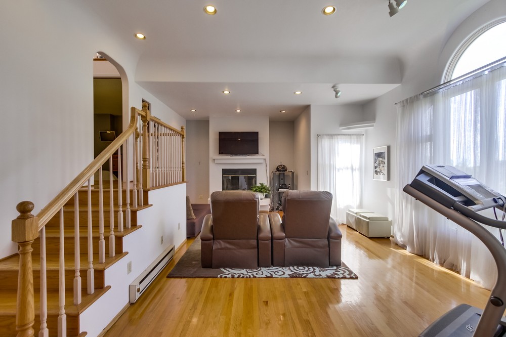 Virtual tour photo 30 of 56 for 2750 Eagle Street