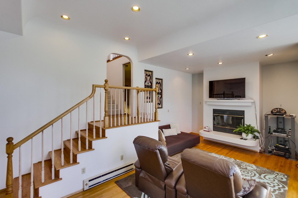 Virtual tour photo 31 of 56 for 2750 Eagle Street