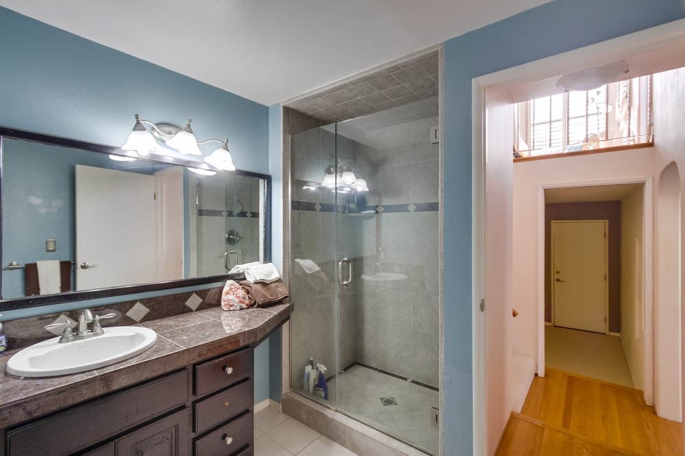 Virtual tour photo 42 of 56 for 2750 Eagle Street