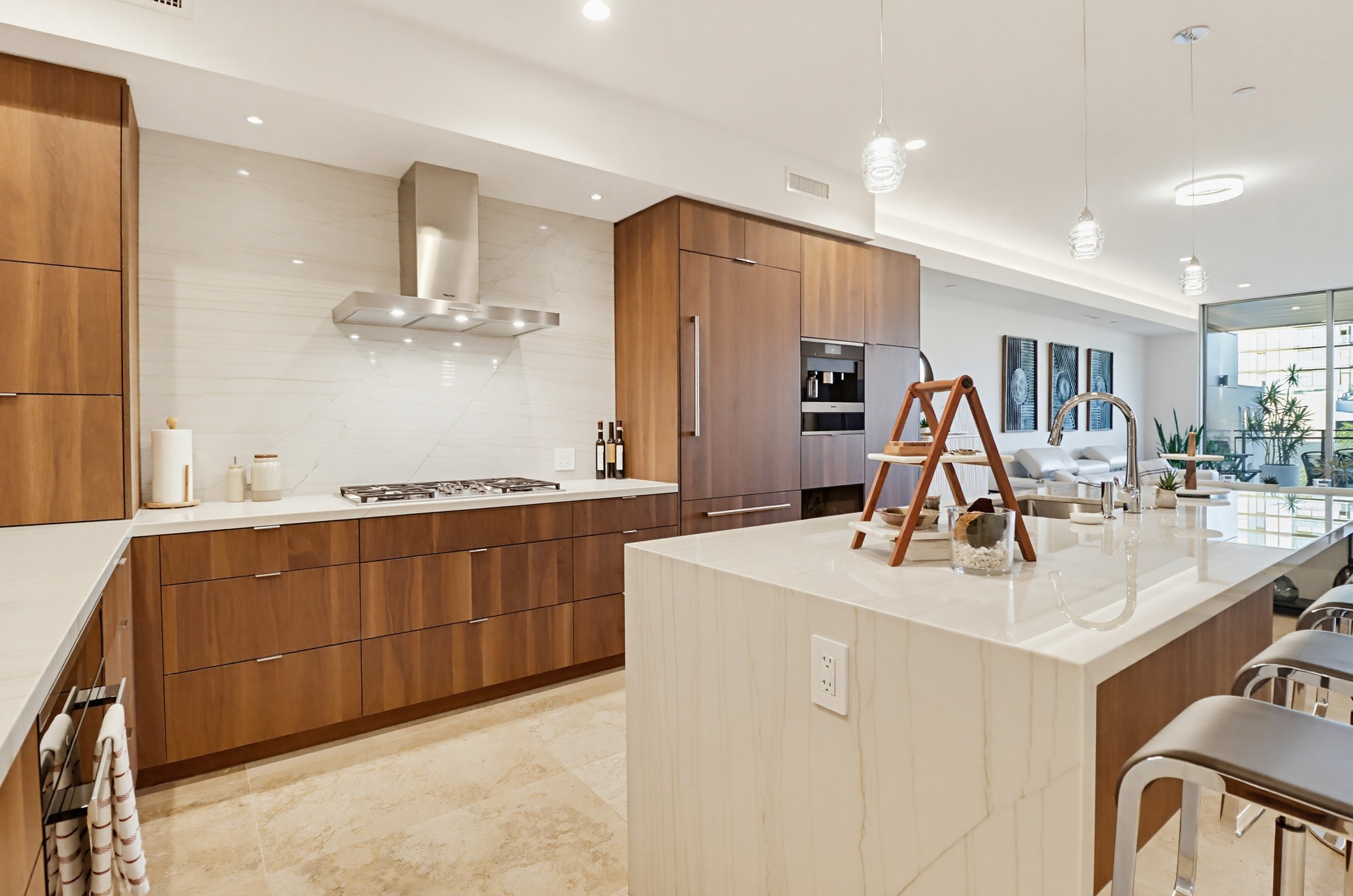 Virtual tour photo 38 of 96 for 2750 Fourth Ave #402