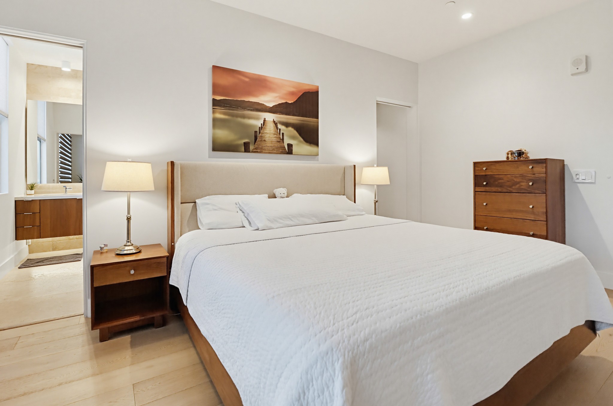 Virtual tour photo 54 of 96 for 2750 Fourth Ave #402