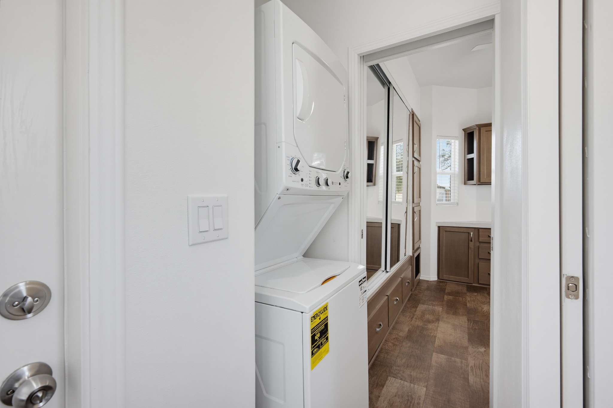 Virtual tour photo 15 of 33 for 2750 W Acacia Ave spc n17