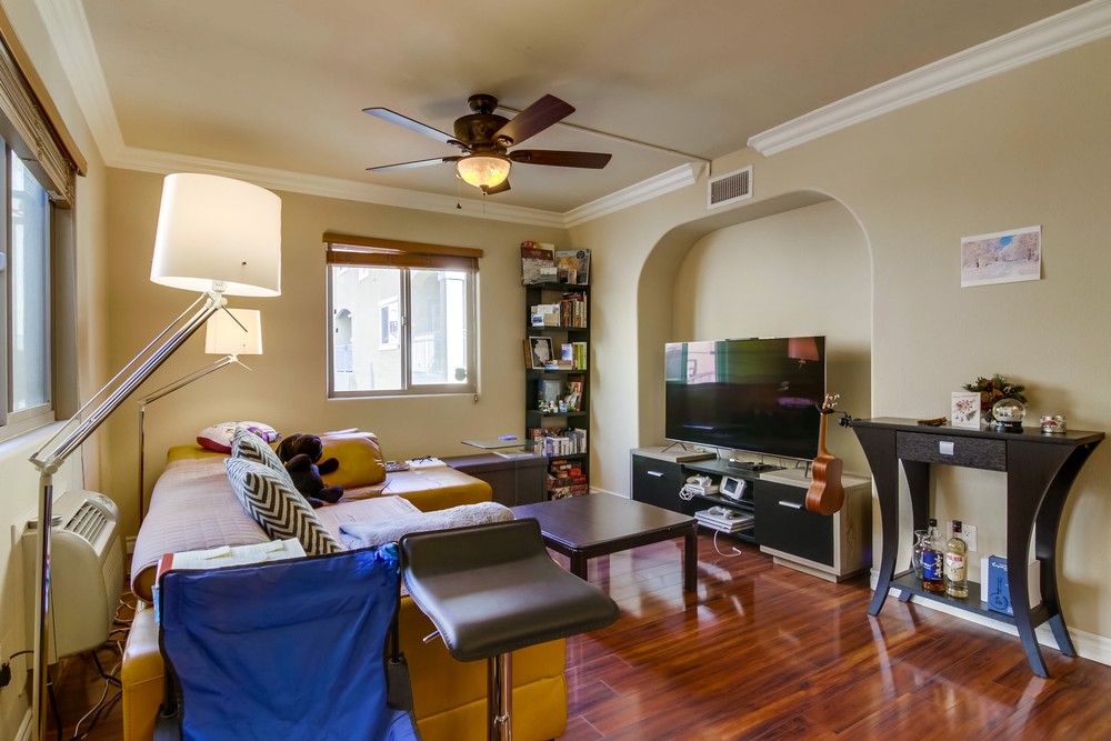 Virtual tour photo 8 of 29 for 2752 B St #112