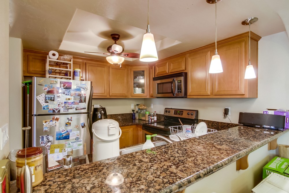 Virtual tour photo 17 of 29 for 2752 B St #112