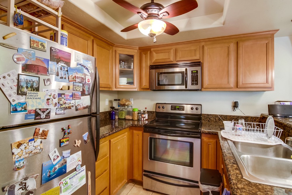 Virtual tour photo 20 of 29 for 2752 B St #112