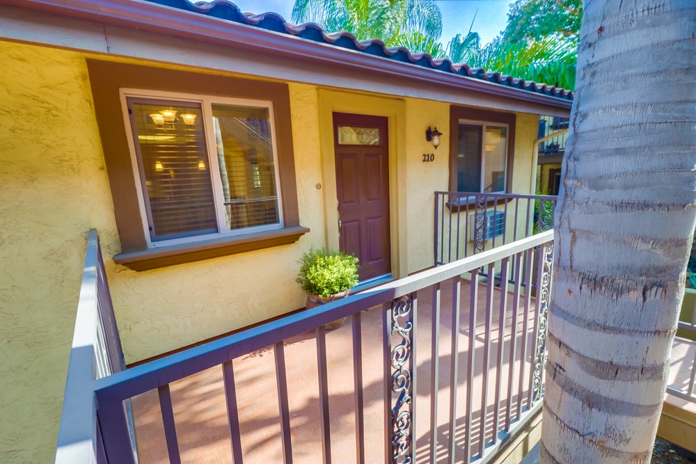 Virtual tour photo 9 of 28 for 2752 B St UNIT 210