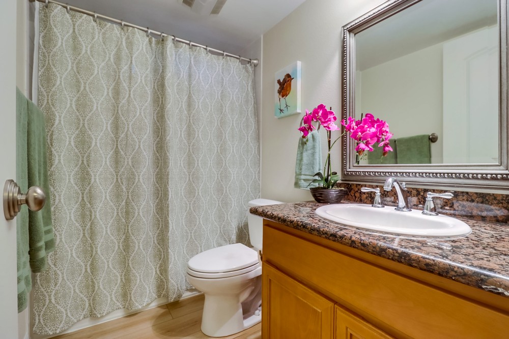 Virtual tour photo 28 of 28 for 2752 B St UNIT 210