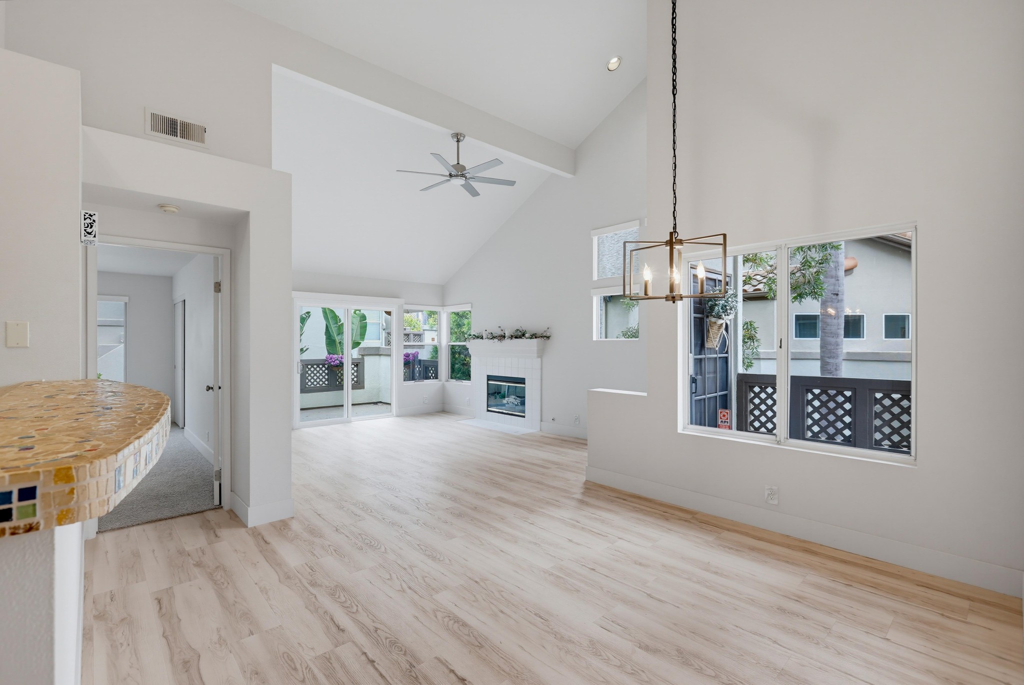 Virtual tour photo 22 of 85 for 27529 Serena