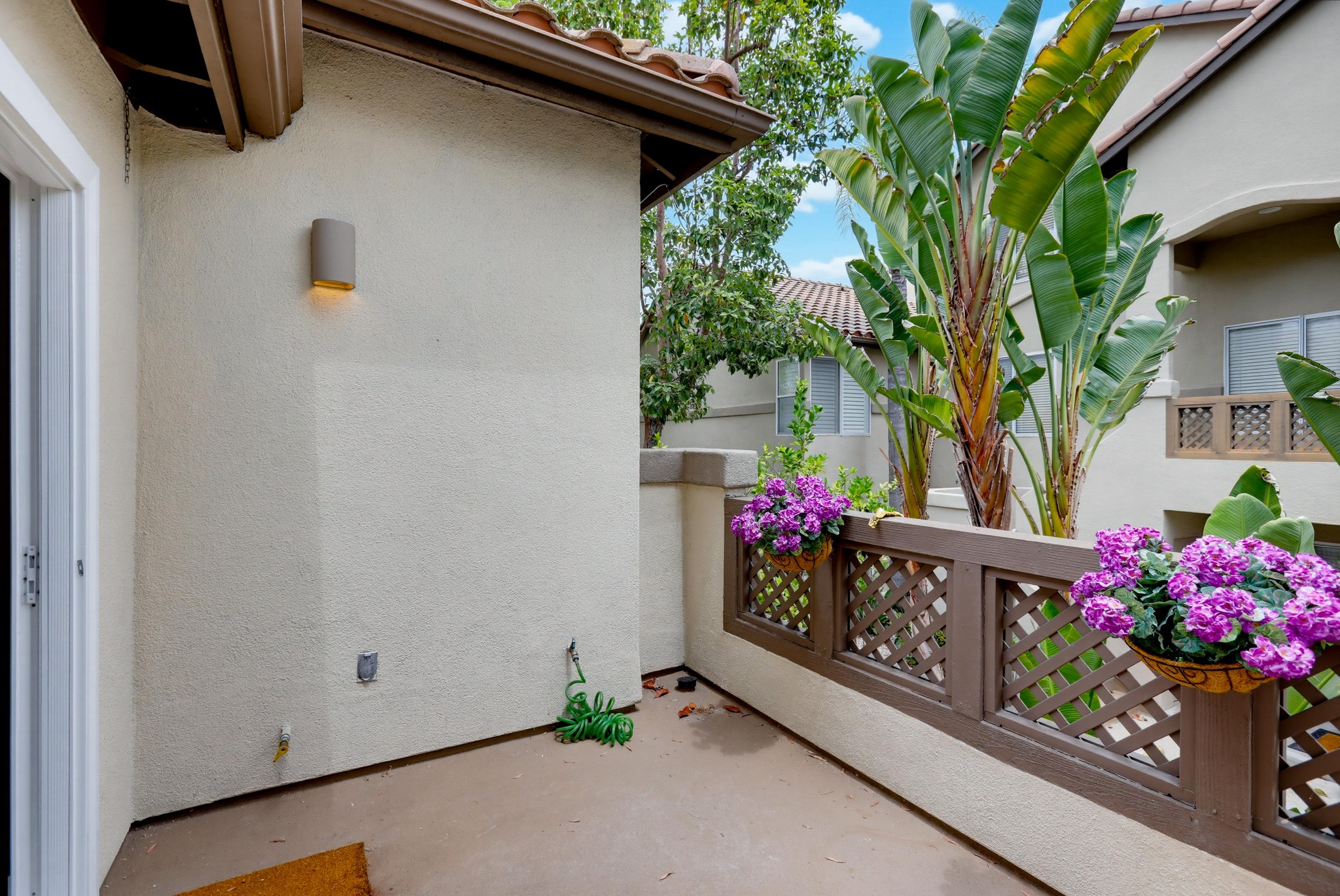 Virtual tour photo 13 of 85 for 27529 Serena