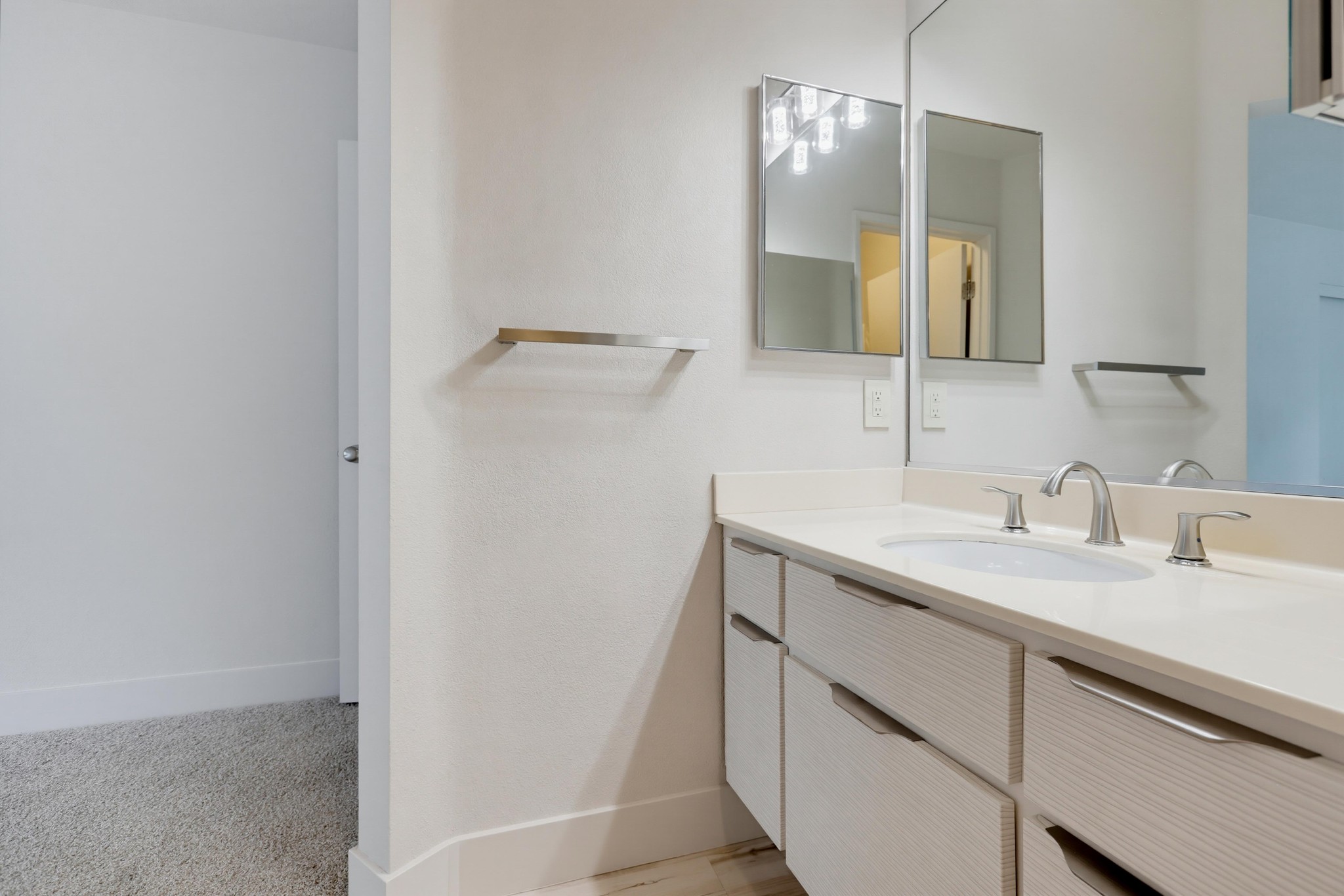 Virtual tour photo 37 of 85 for 27529 Serena