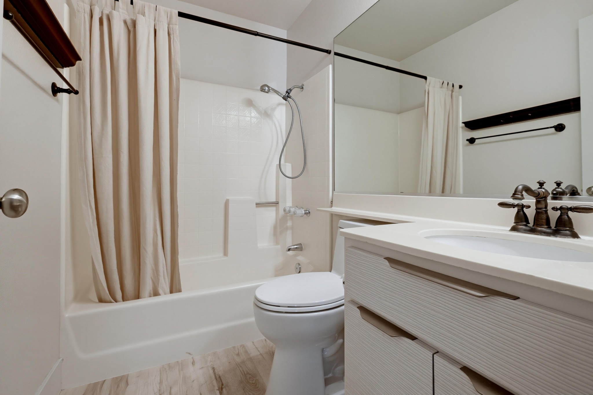 Virtual tour photo 46 of 85 for 27529 Serena