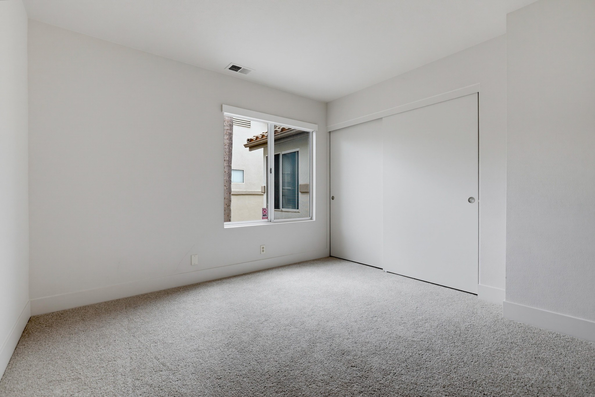 Virtual tour photo 42 of 85 for 27529 Serena