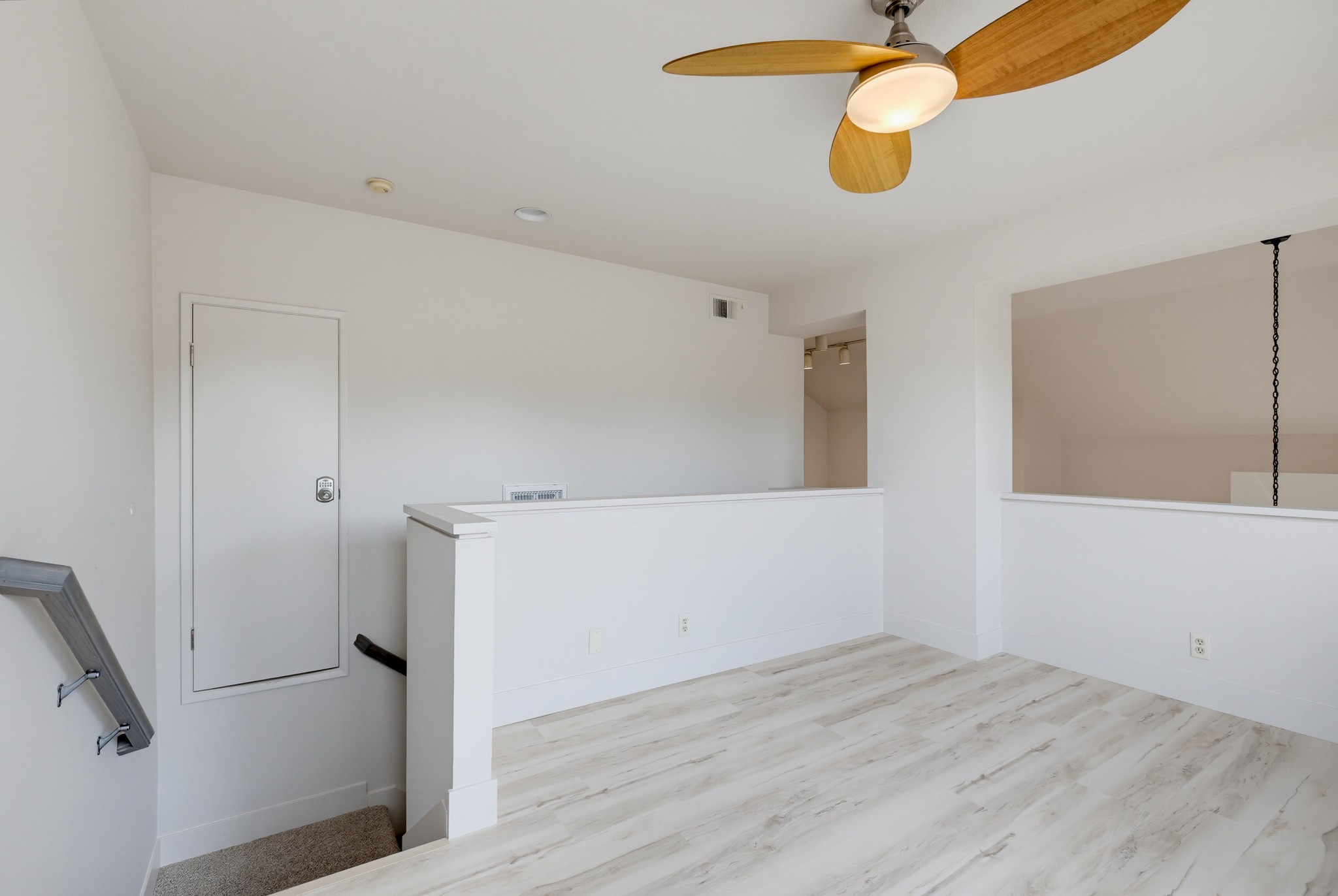 Virtual tour photo 47 of 85 for 27529 Serena