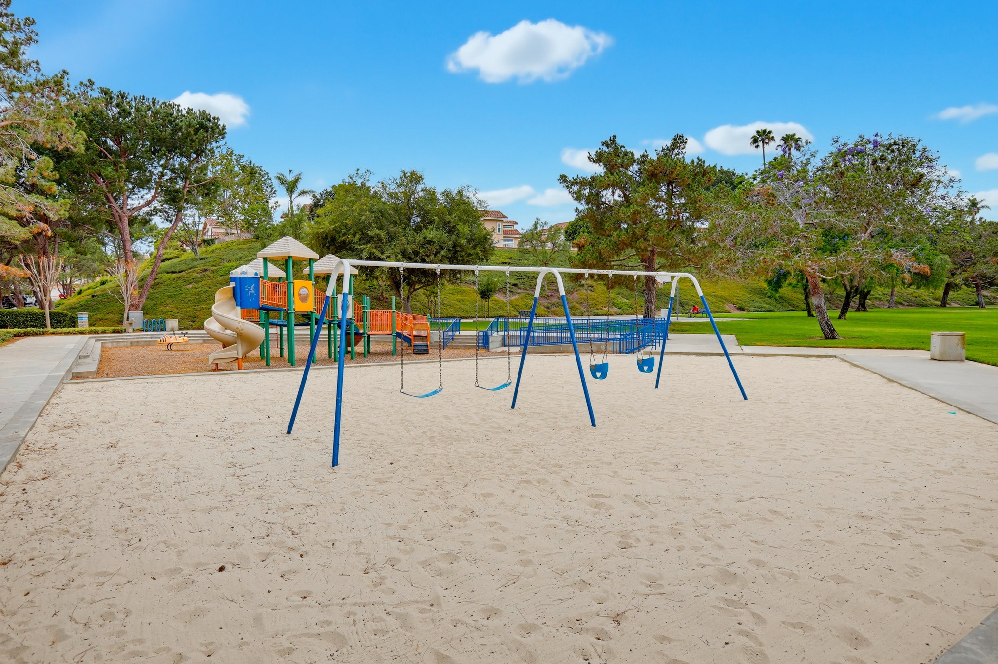 Virtual tour photo 71 of 85 for 27529 Serena