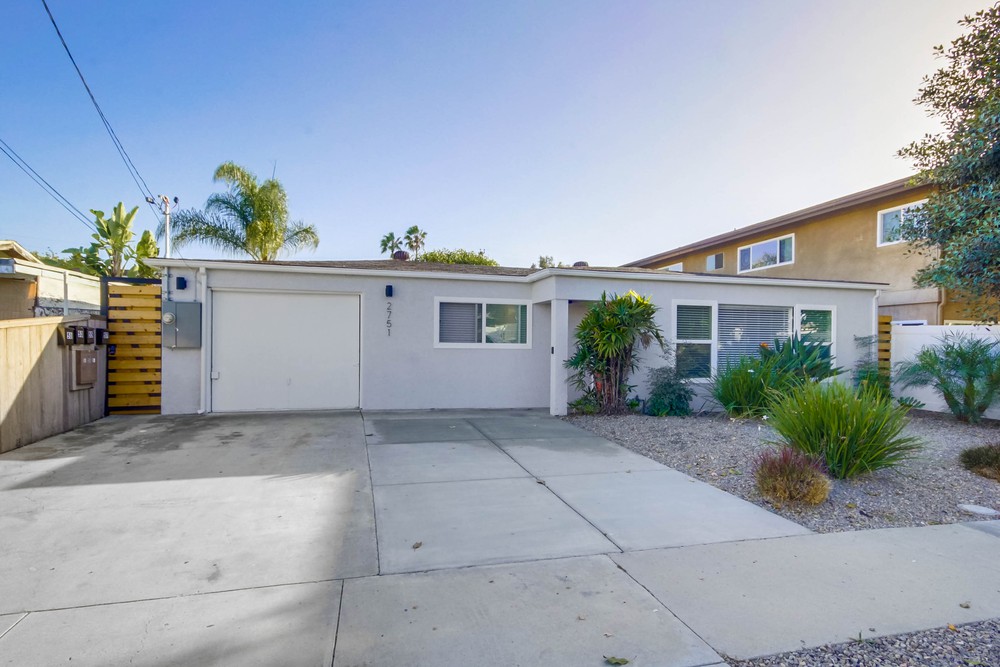 Virtual tour photo 1 of 39 for 2753 Hornblend St