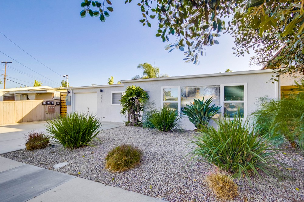 Virtual tour photo 3 of 39 for 2753 Hornblend St