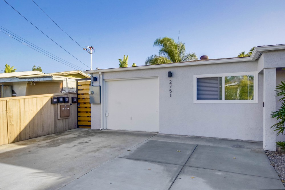 Virtual tour photo 4 of 39 for 2753 Hornblend St