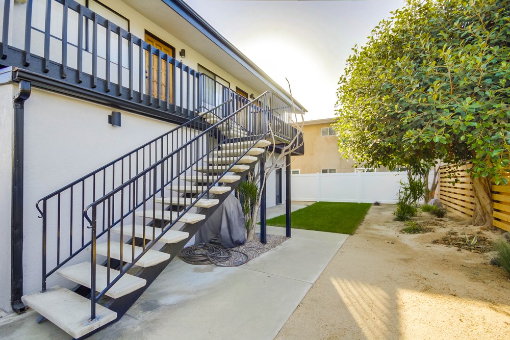 Virtual tour photo 7 of 39 for 2753 Hornblend St