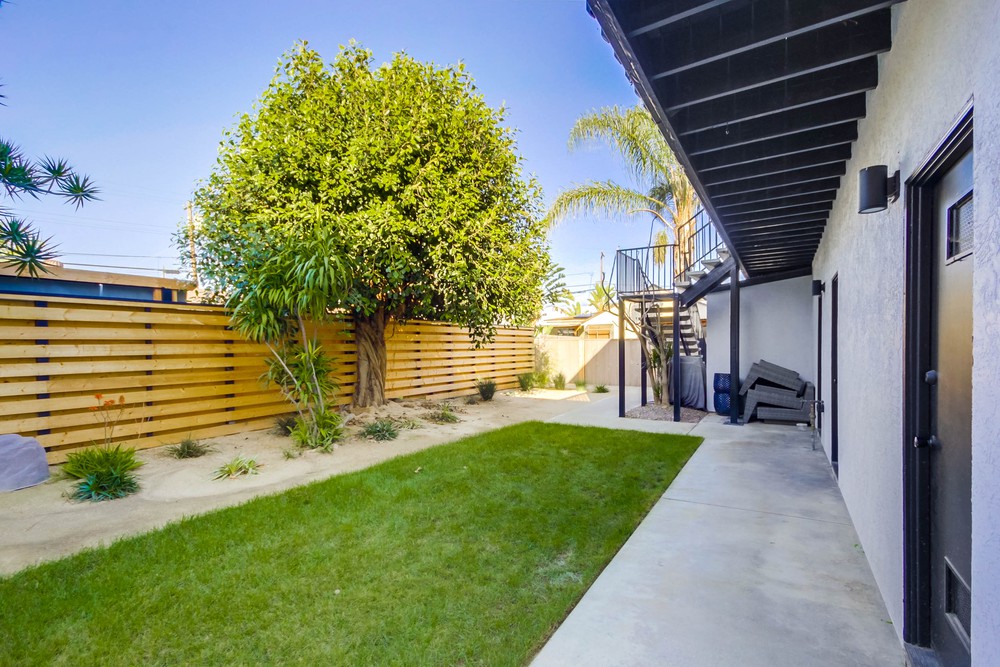 Virtual tour photo 8 of 39 for 2753 Hornblend St