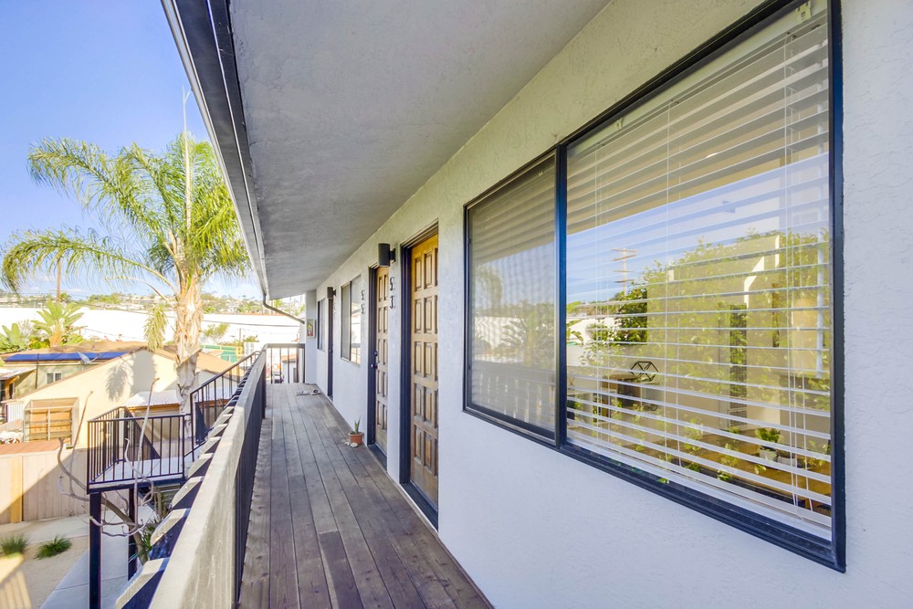 Virtual tour photo 12 of 39 for 2753 Hornblend St