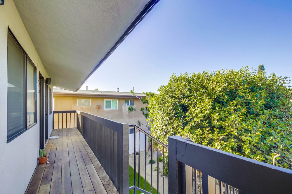 Virtual tour photo 13 of 39 for 2753 Hornblend St