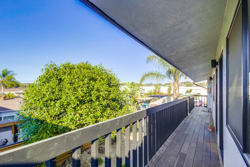 Virtual tour photo 14 of 39 for 2753 Hornblend St