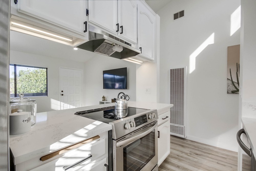 Virtual tour photo 27 of 39 for 2753 Hornblend St