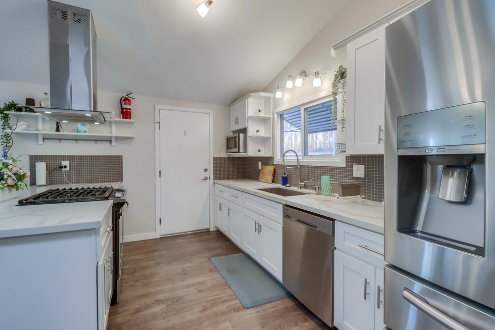 Virtual tour photo 14 of 42 for 2755 Amulet St