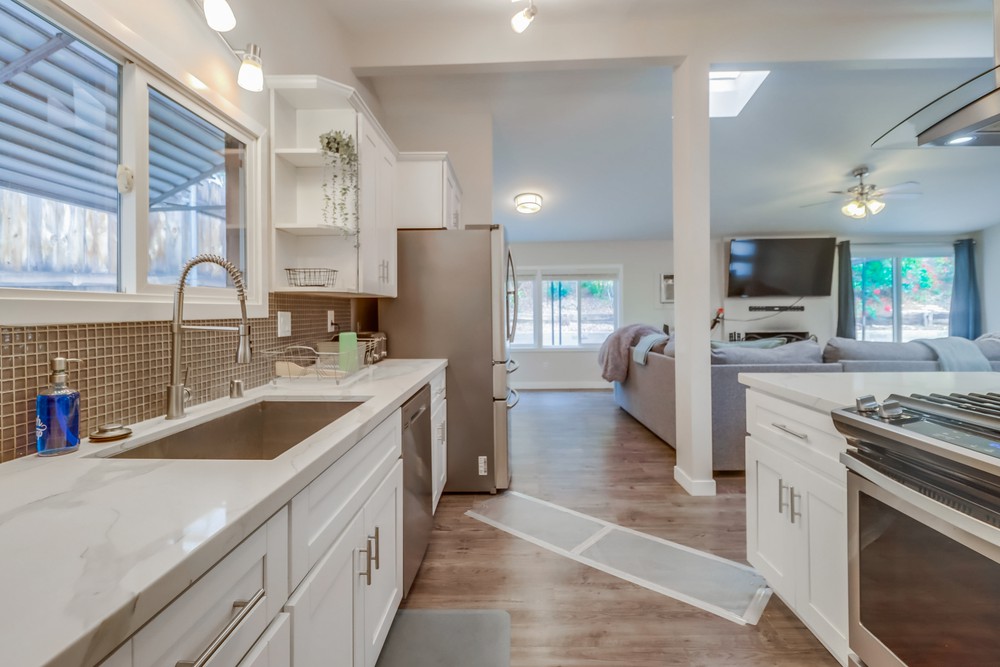 Virtual tour photo 16 of 42 for 2755 Amulet St