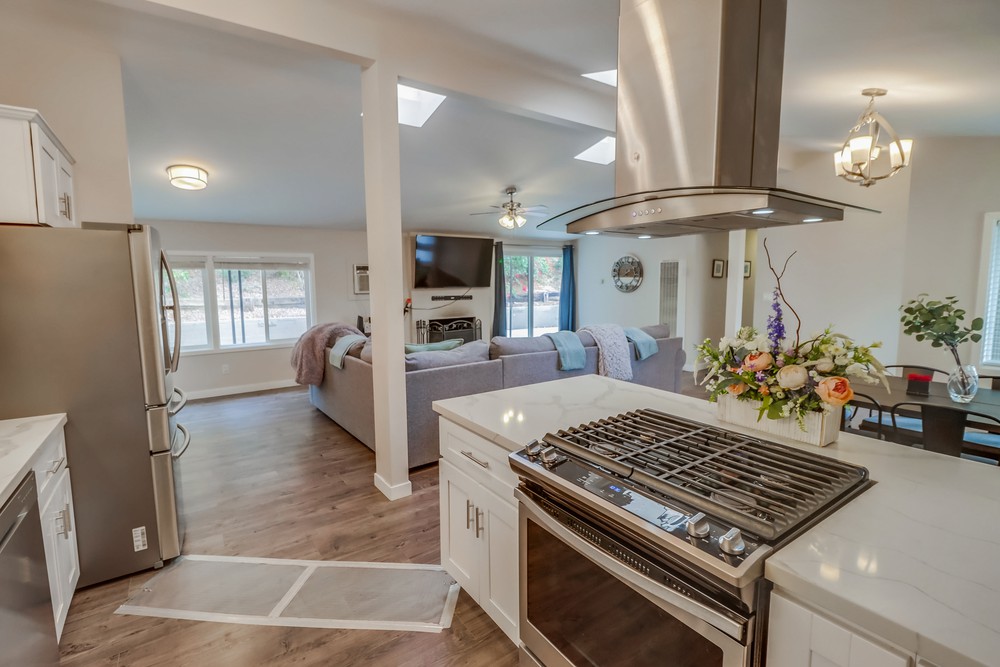 Virtual tour photo 20 of 42 for 2755 Amulet St